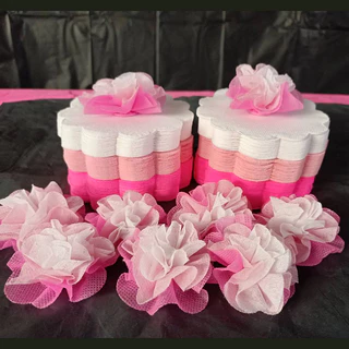 กระดาษห่อเหรียญโปรยทานงานบวชเซ็ต3สี ไล่สีพาสเทล ขอบดอกไม้ 300แผ่น ห่อได้100เหรียญ พร้อมหนังยาง