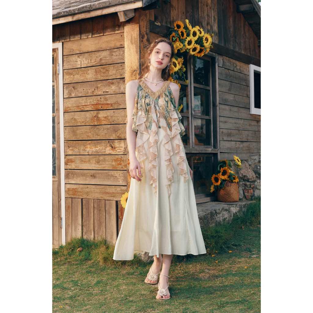 [Pre-order] Lyonsens : Khaki Sleeveless Dress