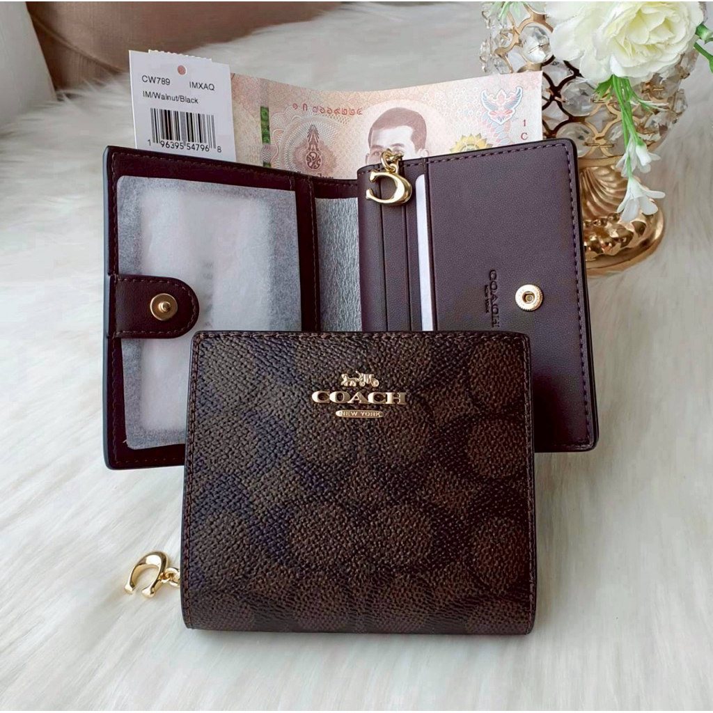 ✴️แท้ 💯% (หลายสี) SNAP WALLET IN SIGNATURE CANVAS