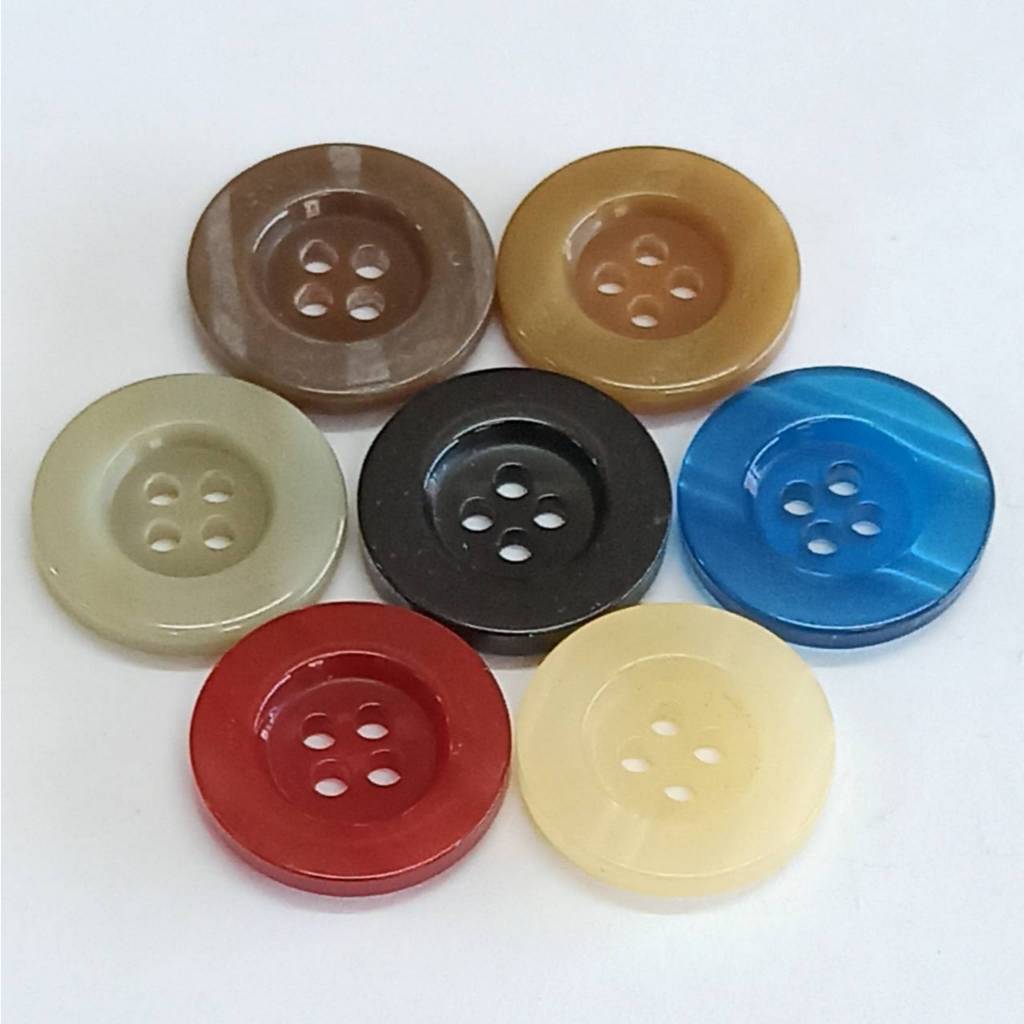 (โล๊ะล้างสต๊อก) กระดุมสูท ขนาด 20 มิล แพ็คขาย 50 เม็ด มีหลายสีให้เลือก