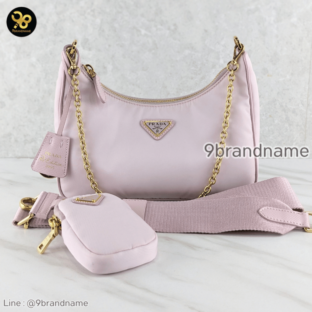 Prada Re-Edition 2005 Re-Nylon bag มือสอง ก่อนสั่งซื้อทักแชทก่อนนะคะ