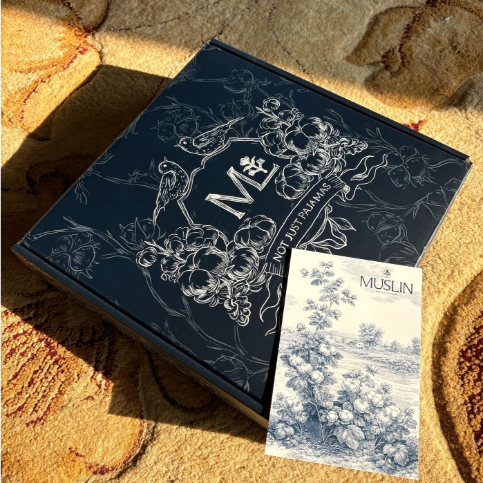Free Box (สามารถขอการ์ดเพิ่มได้)