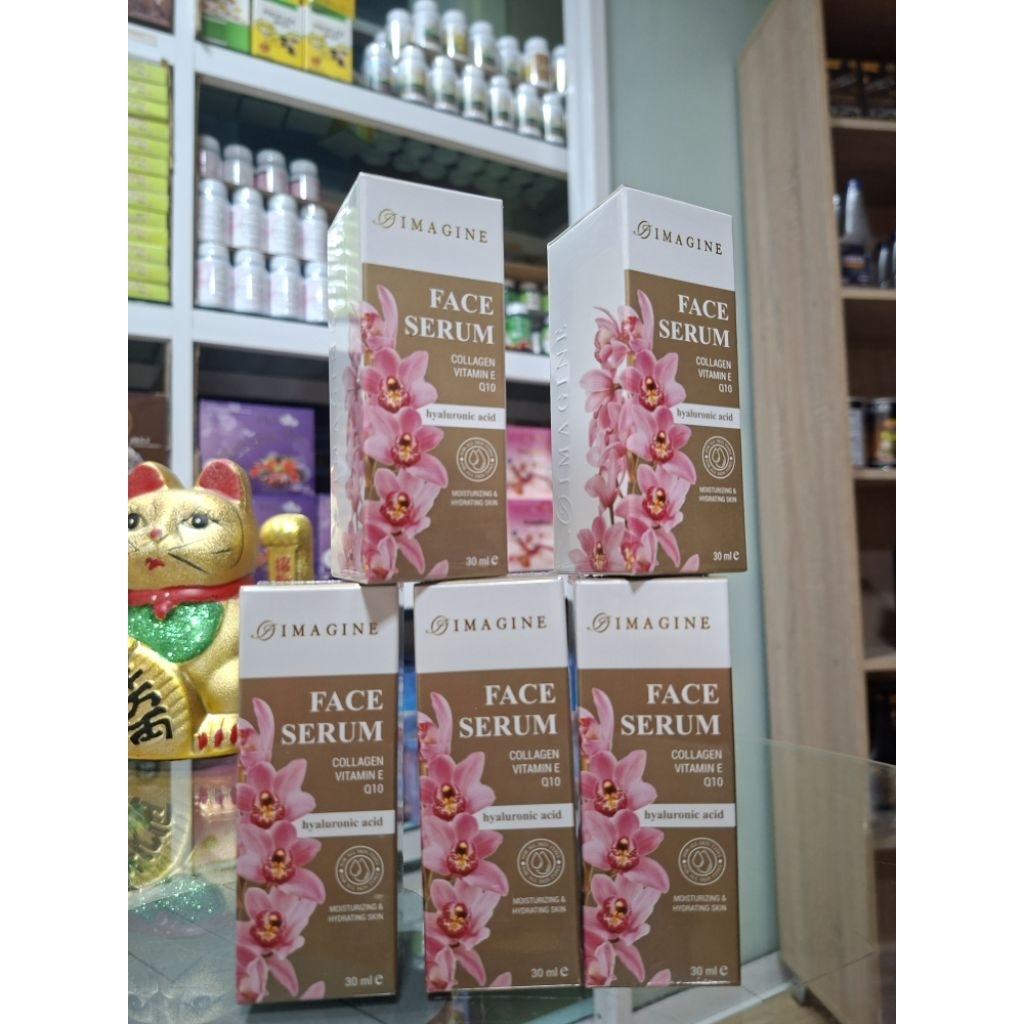 Imagine Face Serum เป็นเซรั่มสูตรเข้มข้นเน้นการบำรุงและฟื้นฟูผิวแบบ 4-in-1 โดยมีส่วนผสมหลัก คอลลาเจน