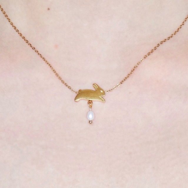nice try studio - Bunni Loves Necklace สร้อยคอรูปกระต่าย พร้อมไข่มุกแท้ ไม่ลอก ไม่ดำ