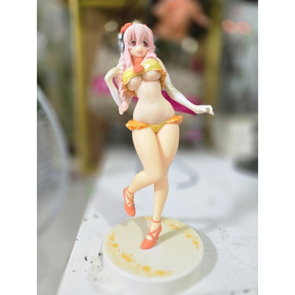 Super Sonico modelfiger