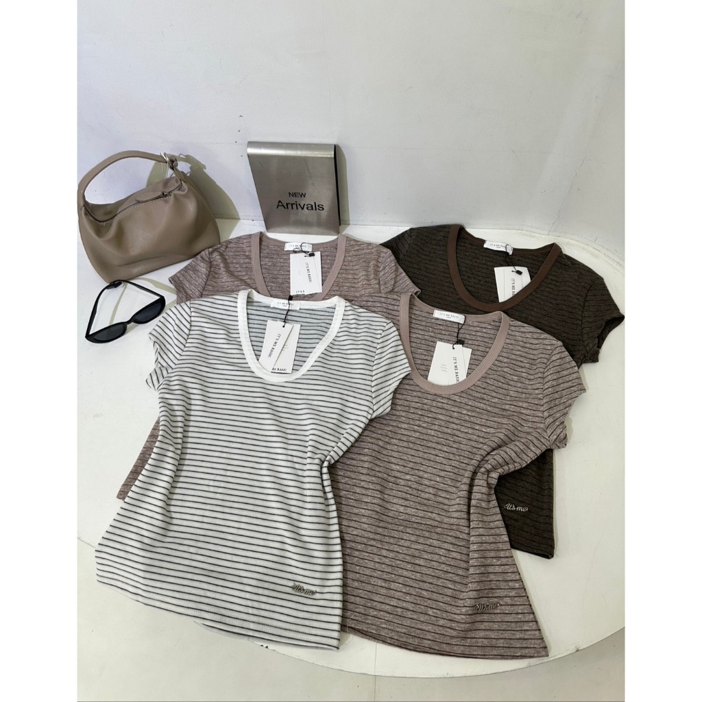 A1067 เสื้อยืดลายริ้วสายมินิมอลต้องมีติดตู้  ลายริ้วเล็กกำลังดี ใส่ง่าย ดูคลีน