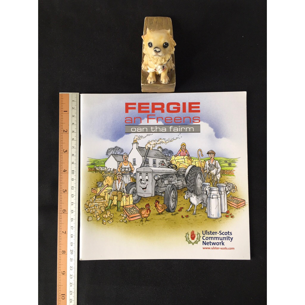 Fergie an Freens oan the fairm by Ulster-Scots Community Network หนังสือภาษาอังกฤษปกอ่อน (มือสอง)