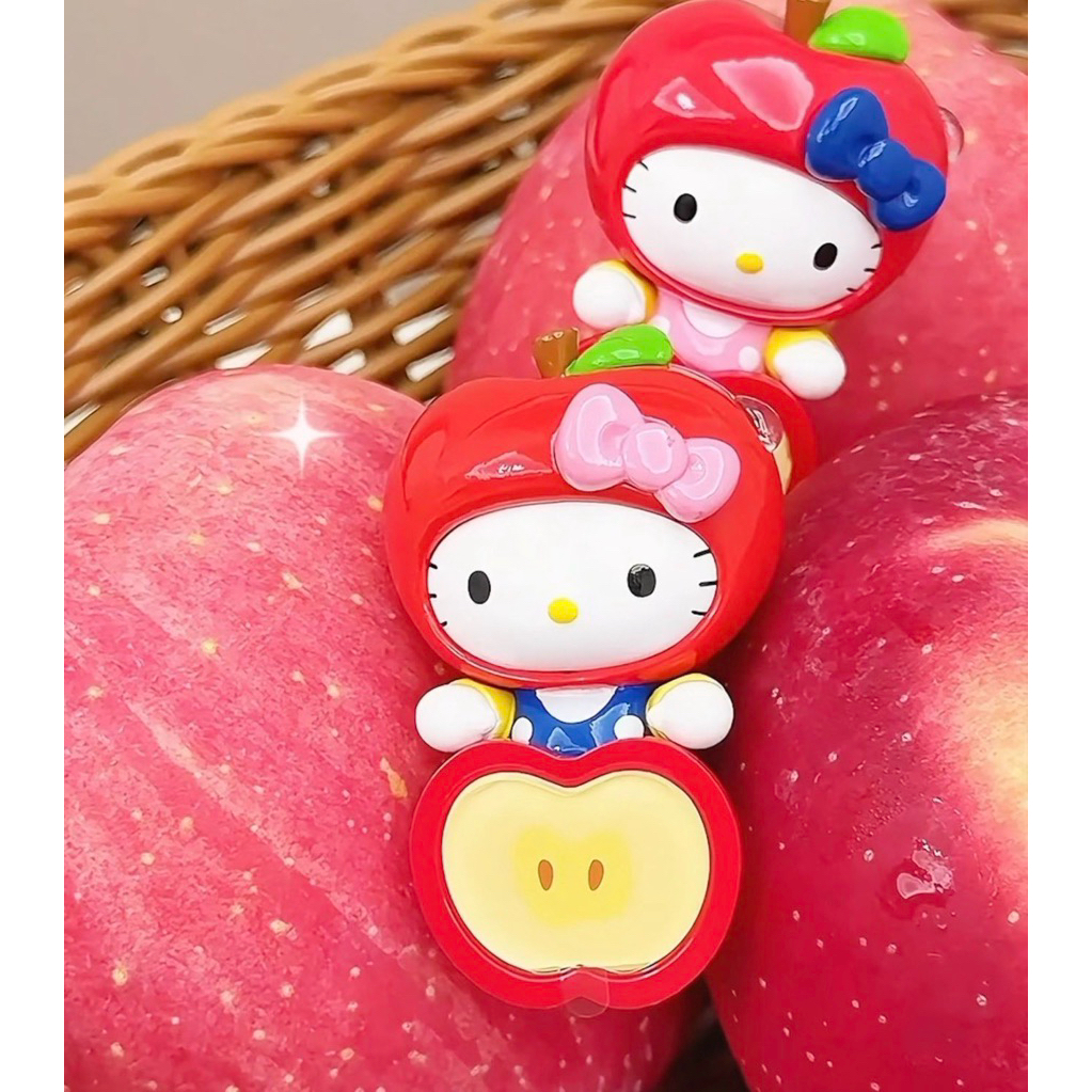 (1 กล่องจุ่ม) Moetch HIPPER Hello Kitty Apple 2026 (พร้อมส่งในไทย 🇹🇭)