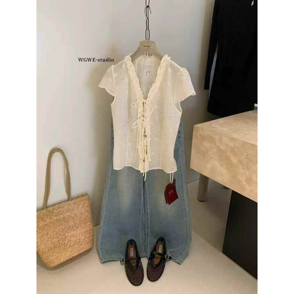 📍พร้อมส่ง ครีม📍8974 เสื้อแขนสั้นลูกไม้ ผูกโบว์หน้า เนื้อผ้าดี ทรงสวย TAG:WG.WE 🇰🇷
