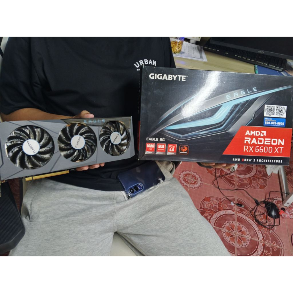 การ์ดจอ AMD Radeon RX 6600 XT มือสองมีกล่องครับ✅✅