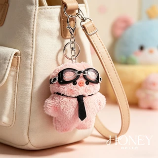 HONEY BELLE✨พวงกุญแจตุ๊กตาหมูสีชมพู จี้ประณีต ดีไซน์น่ารัก เหมาะสำหรับผู้หญิงและเด็ก