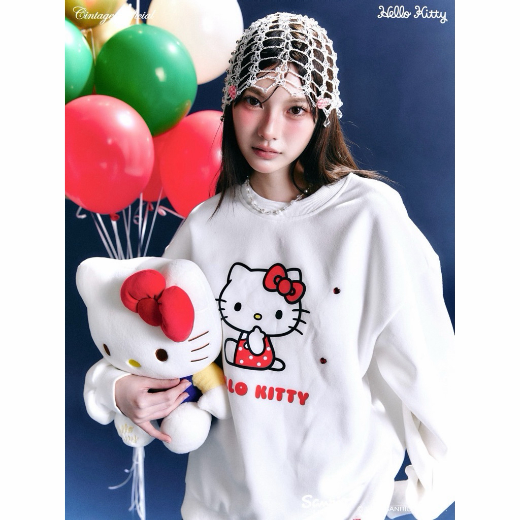 [มือสอง] Cintage♡ CT2154 Cintage x Hello kitty - Sweather มีตำหนิปลายแขนเล็กน้อย