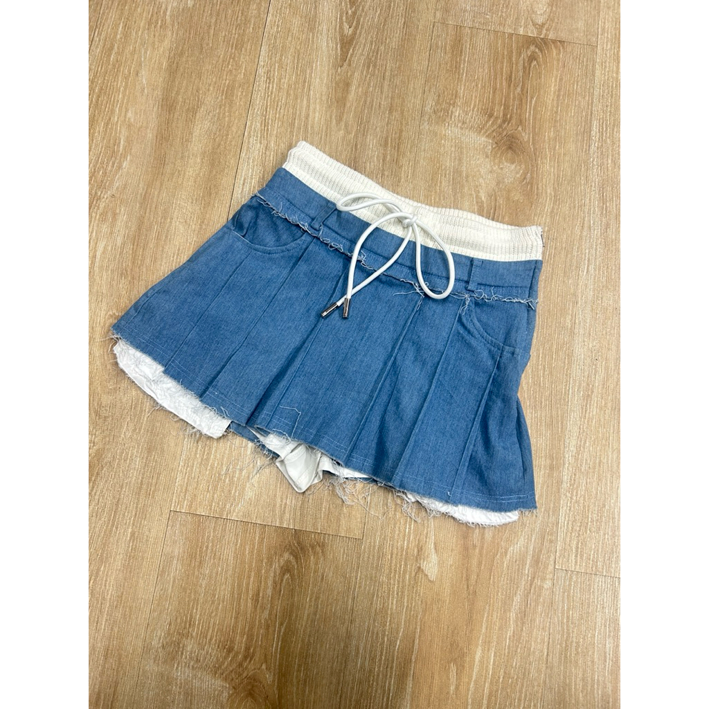 ส่งต่อ Merge Official - Fizz Mini Skirt