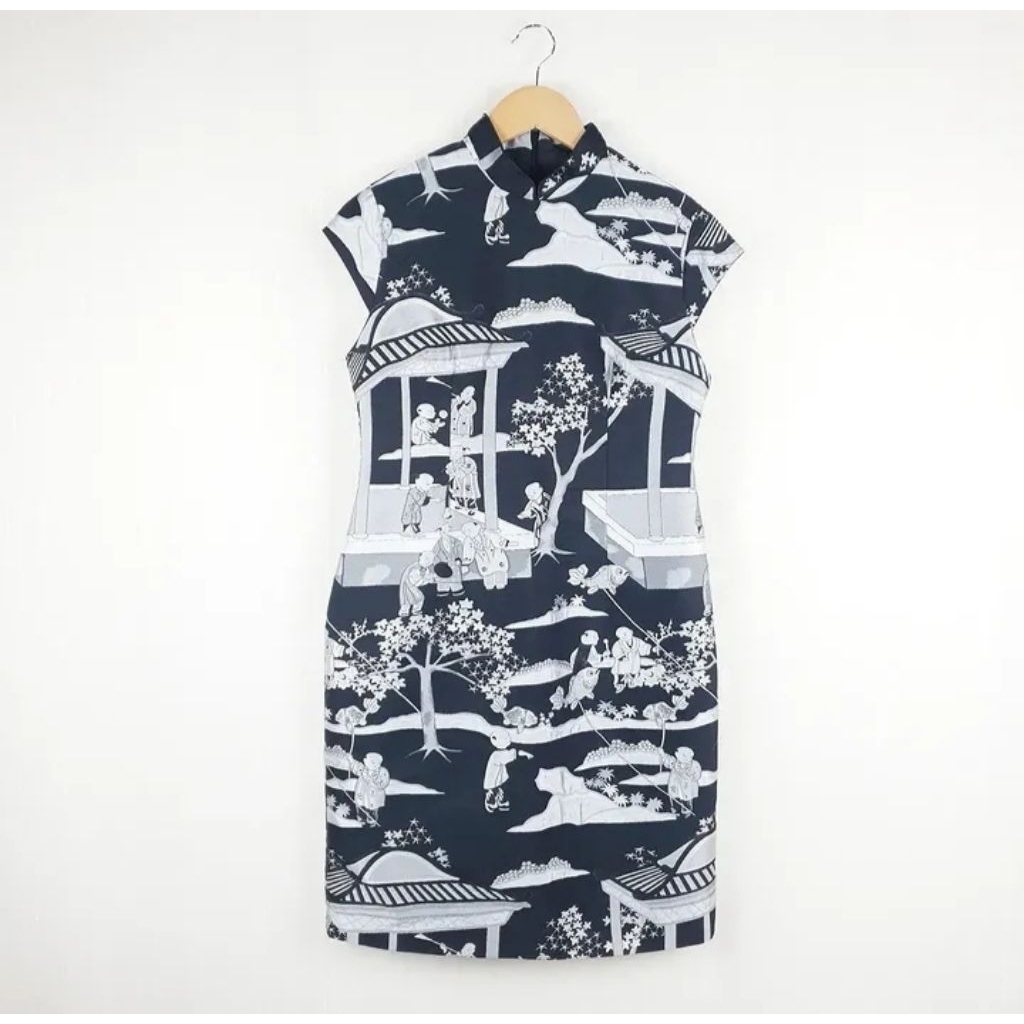 เดรส Carisa siam dress (รบกวนอ่านรายละเอียดสินค้าและตัดสินใจก่อนสั่งซื้อ สั่งแล้วห้ามยกเลิกและพร้อมช
