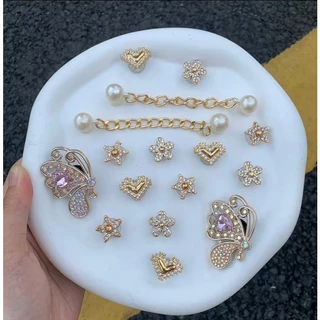 แฟชั่น Charm รองเท้าโซ่โลหะเข็มกลัดดอกไม้น่ารักเครื่องประดับสำหรับฝูงชนทั้งหมด
