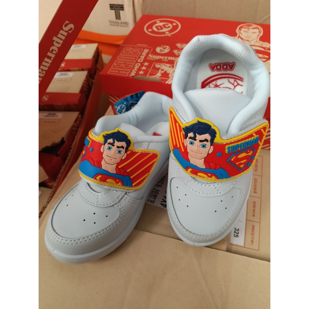 รองเท้า พละ ADDA รุ่น Superman มีไฟ (ลายมาใหม่)