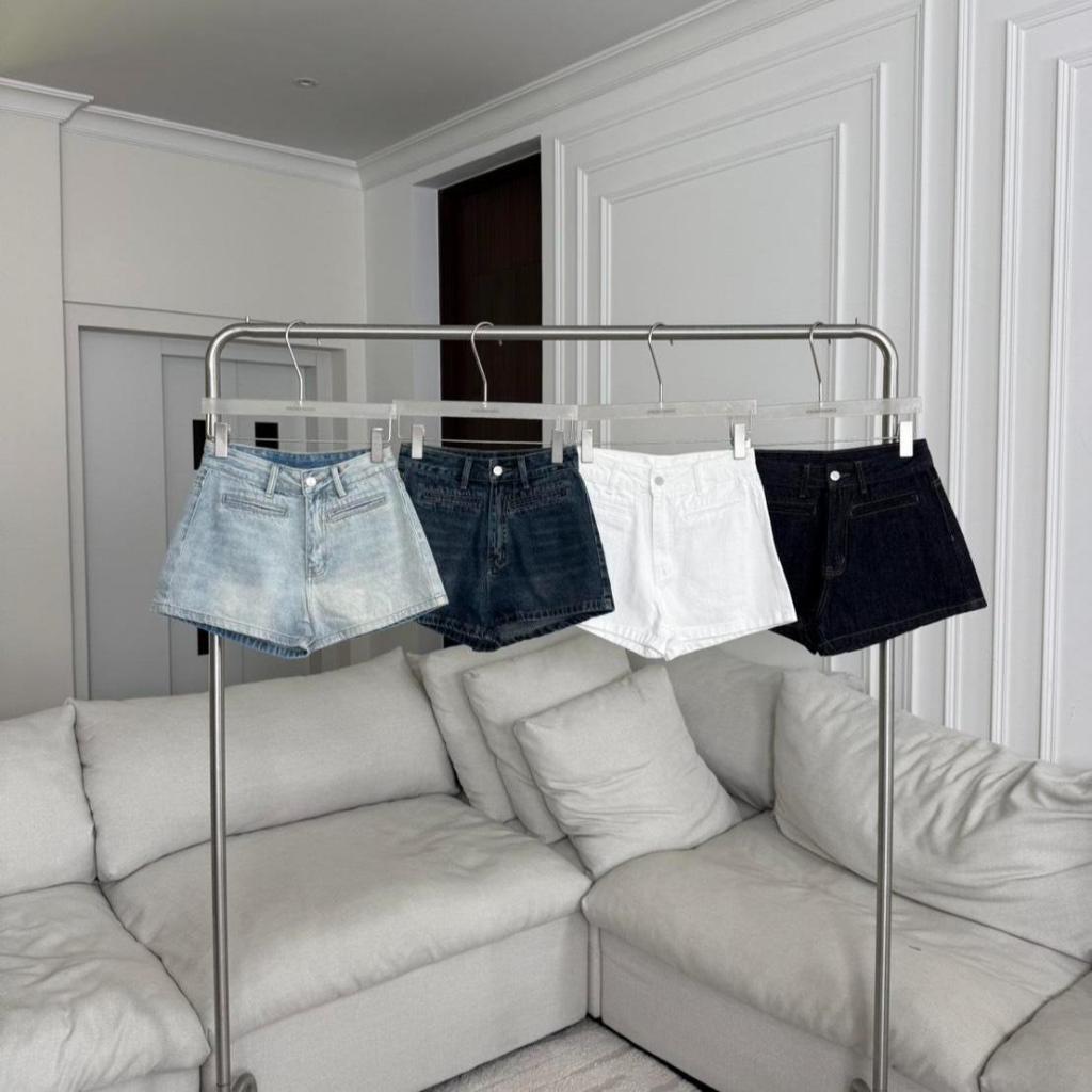 PTJ32231 Babe Hot Pants Denim กางเกงยีนส์ขาสั้นปักโลโก้PROMTHONG