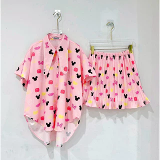Sawat bt " Rabbit set " กับ ”Florence pleated set“ ตัวเสื้อoversize ปกหูกระต่าย