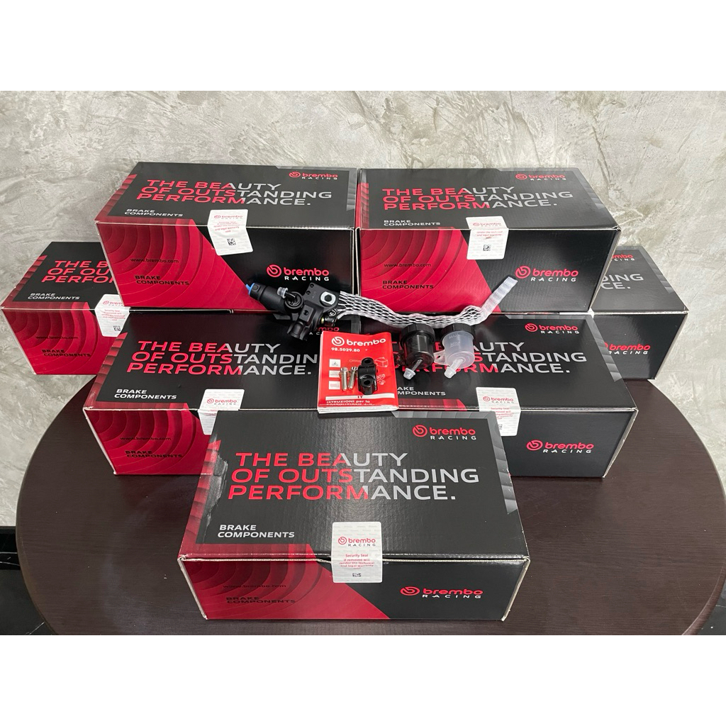 ปั้มเบรก Brembo ฐานดำ เบอร์13 พร้อมกล่อง ของแท้โรงงาน พร้อมกระปุก ขาว ชา ประกบหลัง 🔥พร้อมจัดส่ง🔥