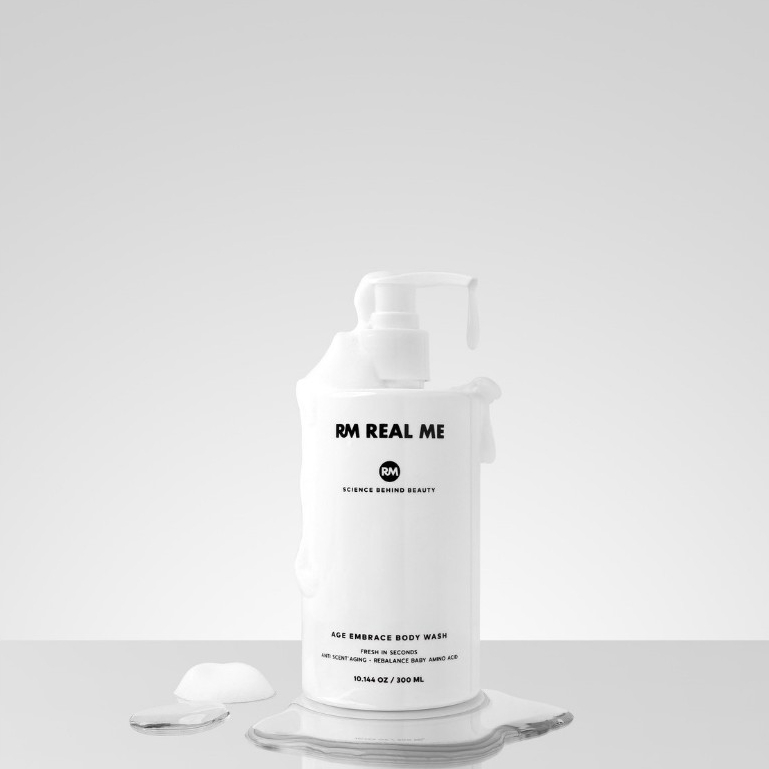 REAL ME AGE EMBRACE BODY WASH ผลิตภัณฑ์ทำความสะอาดผิวกาย ช่วยลดกลิ่นแก่