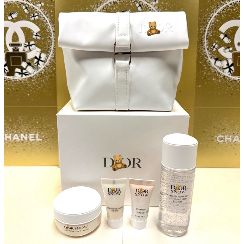 💗พร้อมส่ง💗Dior Snow Brightening Set สกินเเคร์ 4 ชิ้น พร้อมกระเป๋าDior สคบ.เกาหลี