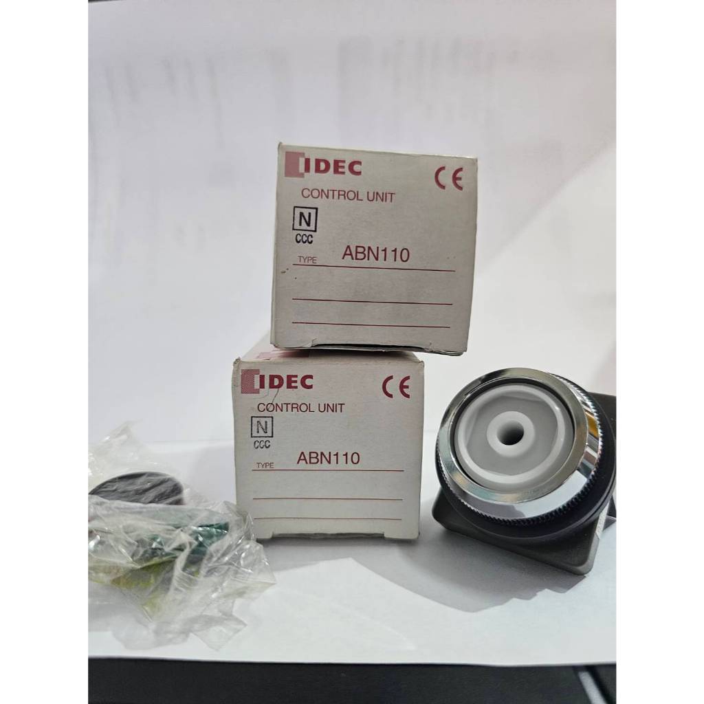 สวิตช์ปุ่มกด กดติดปล่อยดับ Push Button Switch 30mm. "IDEC"