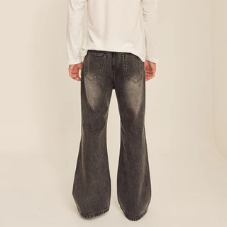 SLURBOYY Flare Jeans กางเกงยีนส์ขาม้า (P0059)