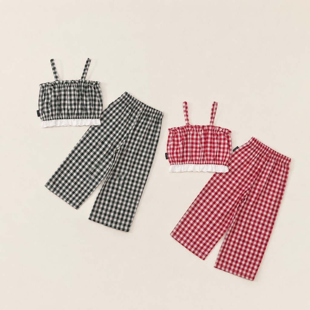 Hania kids พร้อมส่ง ชุดเซ็ตเสื้อสายเดี่ยวพร้อมกางเกงลายสก็อต ผ้านิ่ม ชุดเซ็ต2ชิ้น K5125574