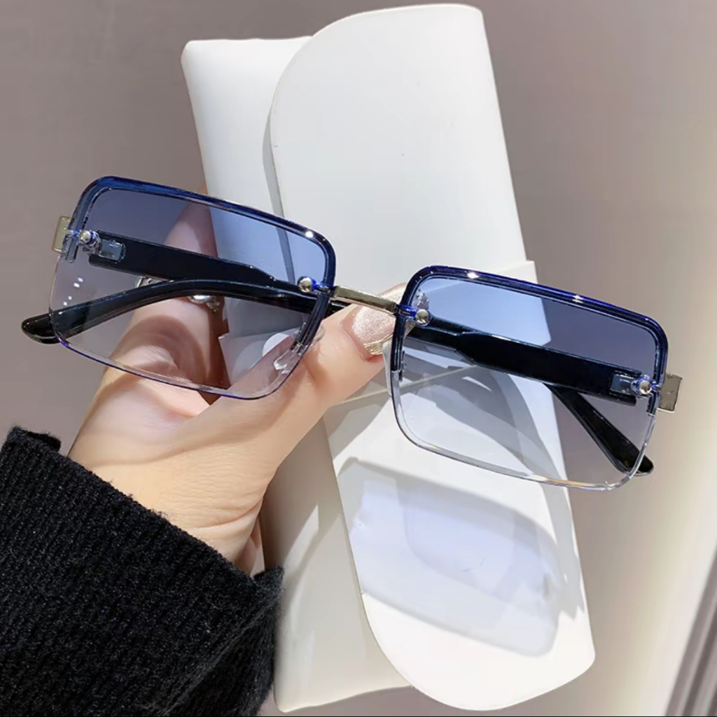 UV400 แว่นตากรองแสง แว่นตาเปลี่ยนสี แว่นแฟชั่น ผญ แว่น กันแดด ใรักรอบ แว่นตาใหม่ บุคลิกภาพ ลำลอง เเว่นตา แว่นตากันแดด