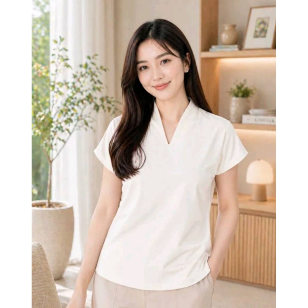 ( พร้อมส่ง) เสื้อคอวี คอหงส์ ใส่สบาย รูปที่ 3