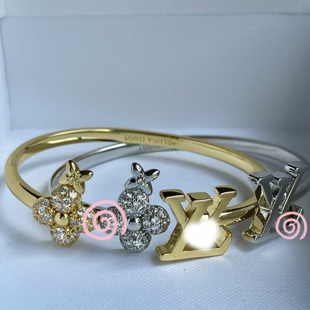 กำไลแบรนด์ L งานไฮเอน สวยมากกก (รอบวง17cm)