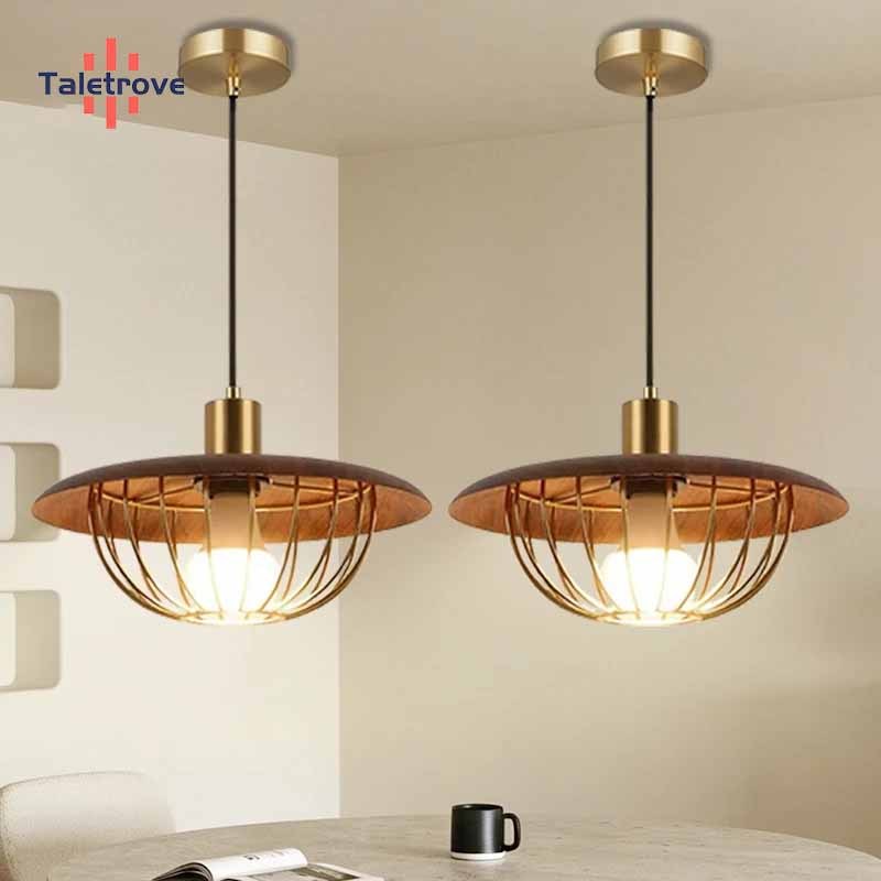 โคมไฟแขวนสไตล์ French Rustic สีทอง โครงสร้างไม้และโลหะทรงกรงนก สไตล์ Nordic เหมาะสำหรับเคาน์เตอร์ Island, ร้านคาเฟ่ และห