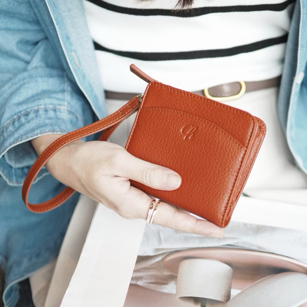 ❌ขายแล้วค่ะ❌ส่งต่อมือ2สภาพ90%Charin bag สีคาราเมลใบสั้น