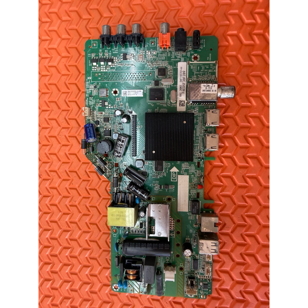 เมนบอร์ดทีวี PHILIPS รุ่น 32PHT5853S/67 ใช้กับจอเบอร์LSC320AN10-H03 กรุณาสอบถามร้านก่อนสั่งซื้อ