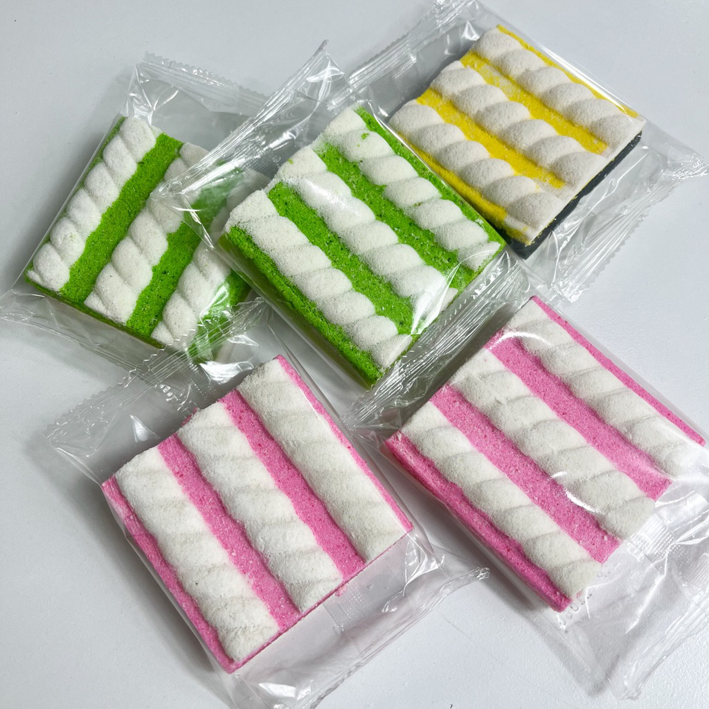 ขนมโก๋นันทิพร (5ชิ้น) / โก๋อัด โก๋พิมพ์ โก๋เกลียว โก๋หน้าสี