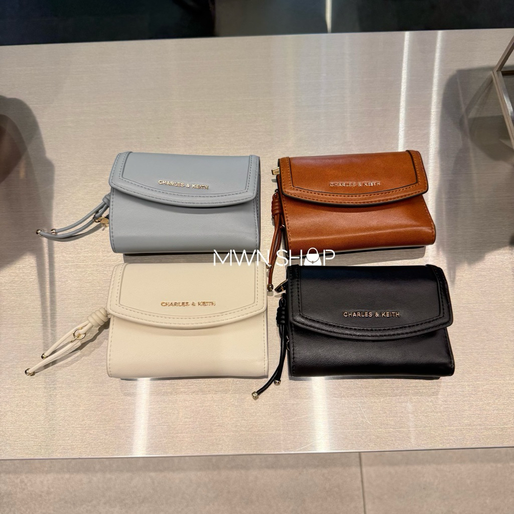 Charles&keith กระเป๋าสตางค์ haylen มีโค้ดลด20% พร้อมกล่อง ถุงผ้า ถุงกระดาษ ของแท้จากชอป