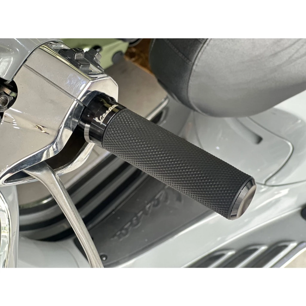 ปลอกแฮนด์แต่ง Vespa Sprint / Primavera / LX / S125 thumbnail 5