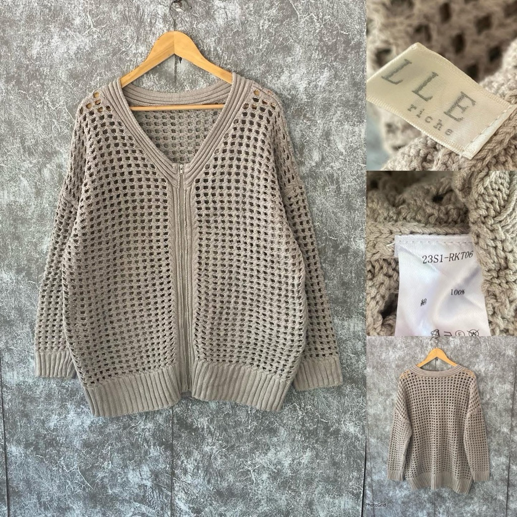 E05-USED RIELLE riche เสื้อไหมพรม