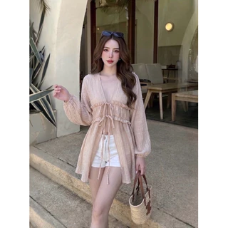 [พร้อมส่ง] Winnie top เสื้อคอวีแต่งจีบอก ผูกโบว์หน้า ชุดไปทะเล ชุดไปคาเฟ่ by Lamoon apparel