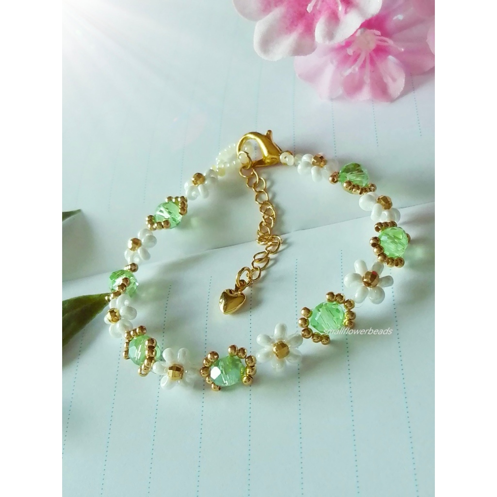 สร้อยข้อมือลูกปัด✨Blink flower🌸