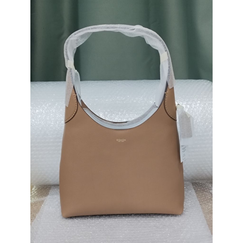 มีสองไซส์ 23 / 28 New งานShop Brooklyn Shoulder Bag 23 / 28 CU068 CDU75