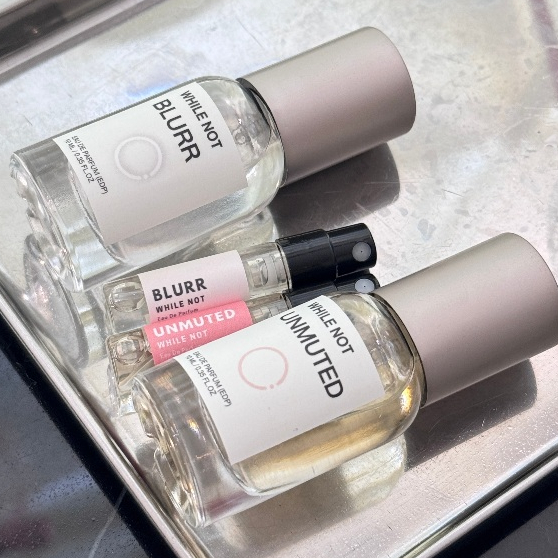 WHILE NOT eau de parfum discovery size 2 ml. (น้ำหอม WHILE NOT ขนาด 2 ml.)