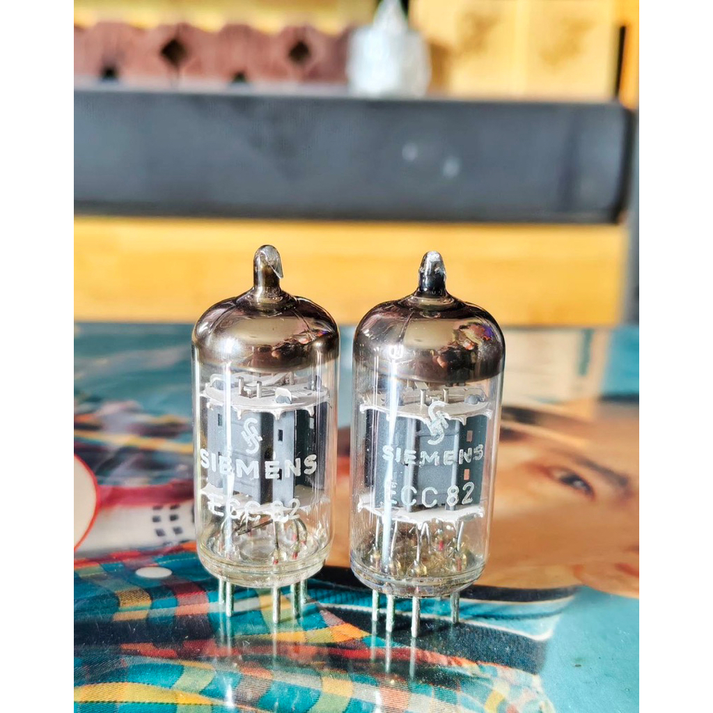 หลอด Siemens 12AU7 Use with good condition