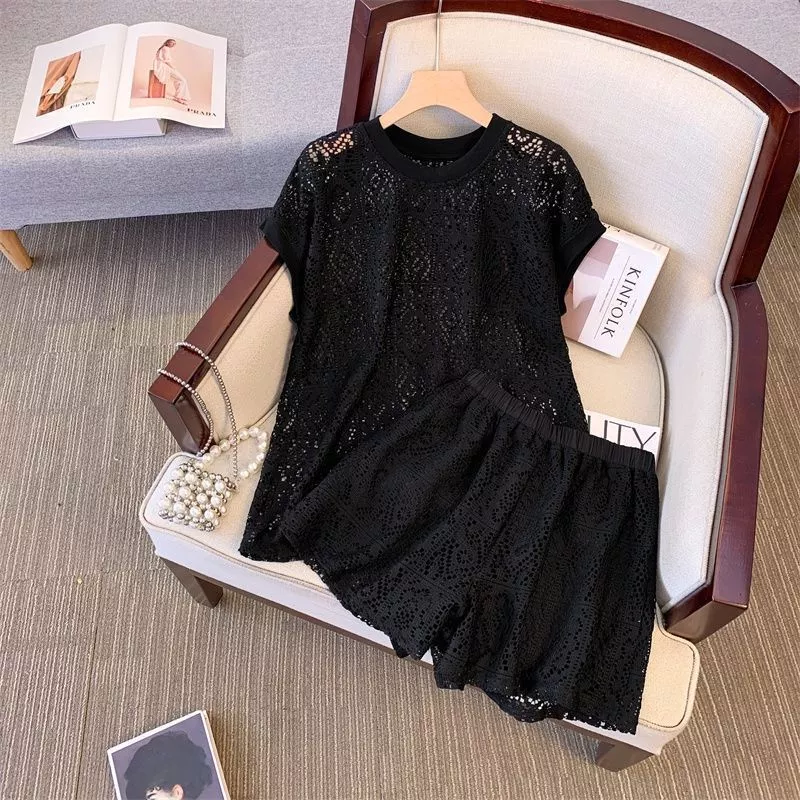 Swan shop ชุดเซตลูกไม้สองชิ้น ใส่สบาย ลุคคาเฟ่/เที่ยวทะเล สไตล์เกาหลี