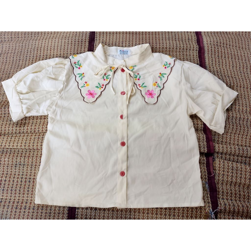 งานเสื้อคอบัว มือ1 สีครีม/สีชมพู SM