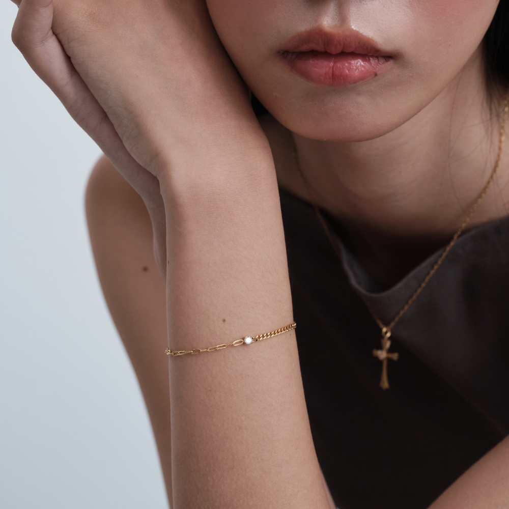 Bemet bare gem bracelet กำไลสแตนเลส