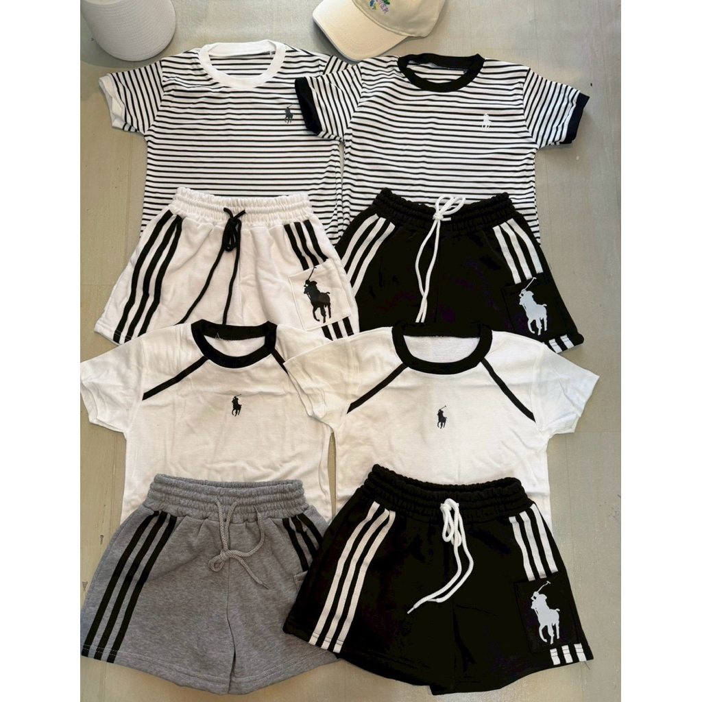 ชุดเซ็ท 2 ชิ้น เสื้อคอกลมโปโล+กางเกงขาสั้นแต่งแถบ