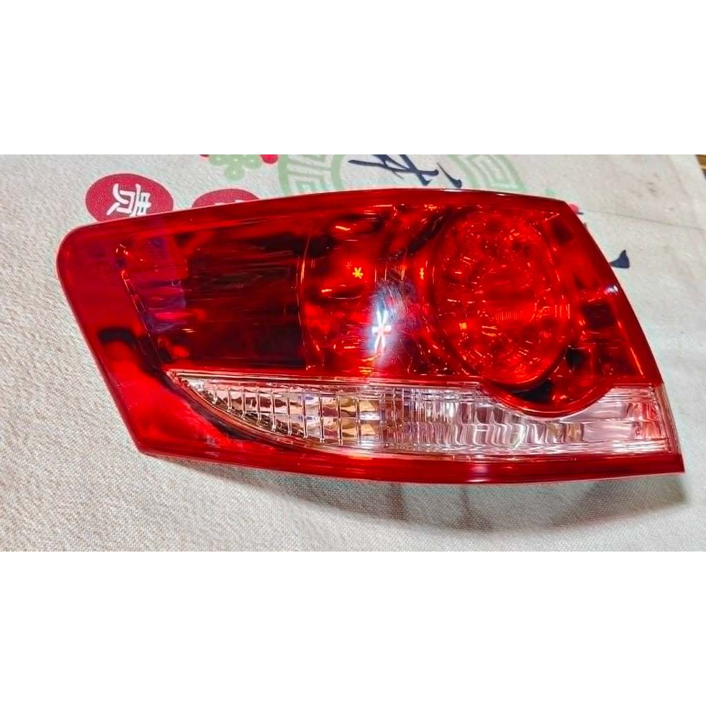 ไฟท้ายตัวนอกข้างซ้าย Toyota Camry ACV40 (2006-2008)