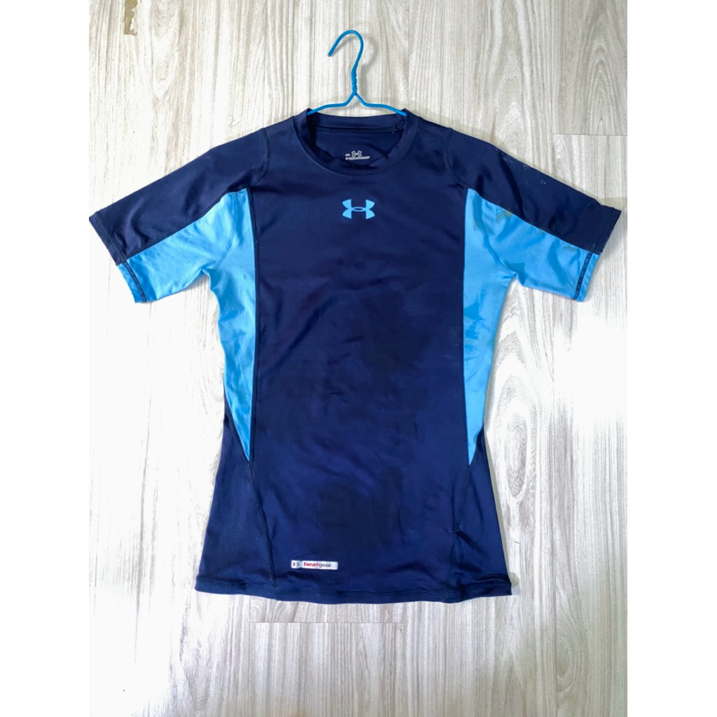 เสื้อเข้ารูป Under Armour