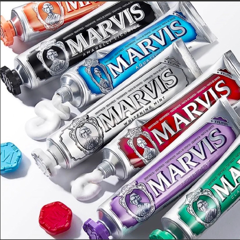 MARVIS Fresh Breath Floral Cream Toothpaste 85ml: ยาสีฟันสูตรคลาสสิกจากยุโรป, กลิ่นไม้พวงพikenหอมกลมกล่อม, พร้อมสีฟัน